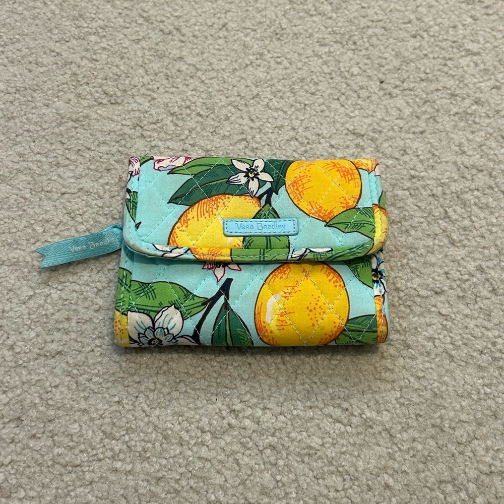 Vera Bradley Lemon Grove Wallet